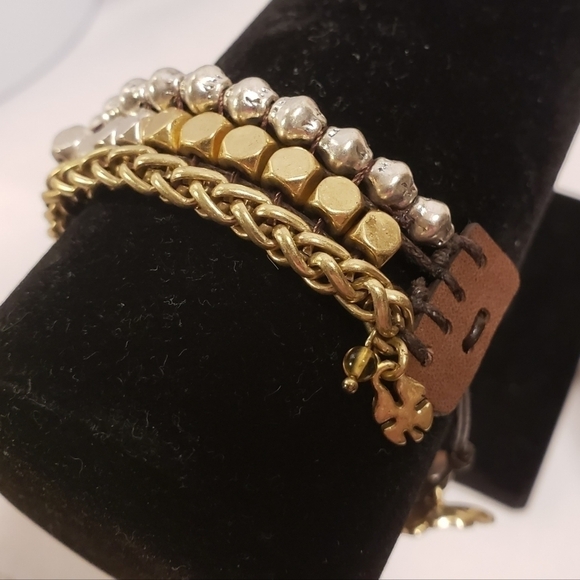 Lucky Brand Adjustable with Flower and 3 Rows of Beads/Braid - Picture 2 of 6